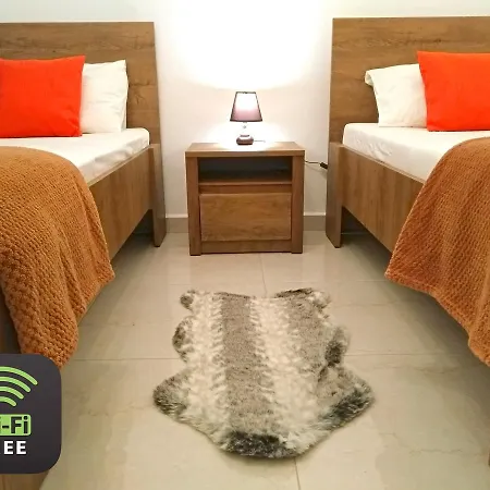 Guest house Bugibba Holiday *